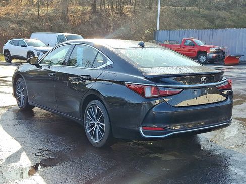 Used 2023 Lexus ES 250 w/ Premium Package image 4