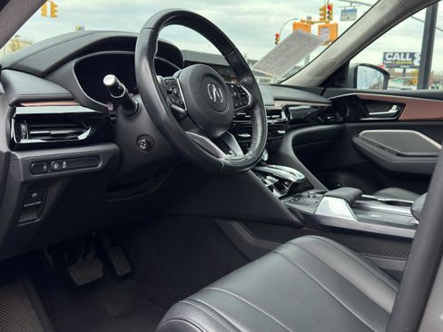 Used 2022 Acura MDX SH-AWD image 14