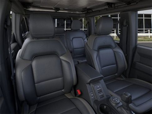 New 2025 Ford Bronco Outer Banks image 10