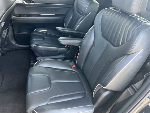 Used 2023 Hyundai Palisade Limited image 34