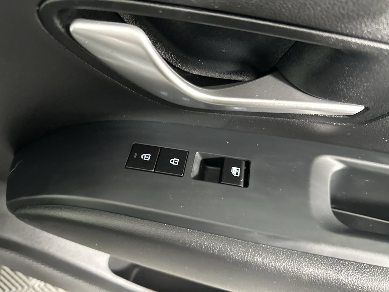 Used 2025 Hyundai Tucson SEL FWD image 13