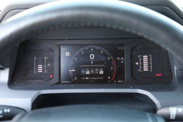 Used 2025 Toyota 4Runner SR5 AWD/4WD image 10