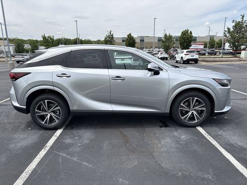 Used 2023 Lexus RX 350 Premium w/ Cold Area Package AWD/4WD image 11