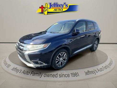 Used 2018 Mitsubishi Outlander SE FWD image 1