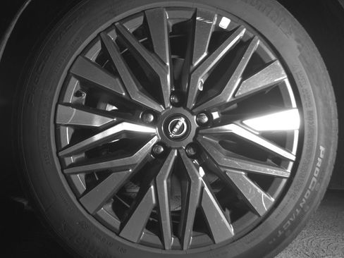 Used 2025 Nissan Altima 2.5 SV image 12