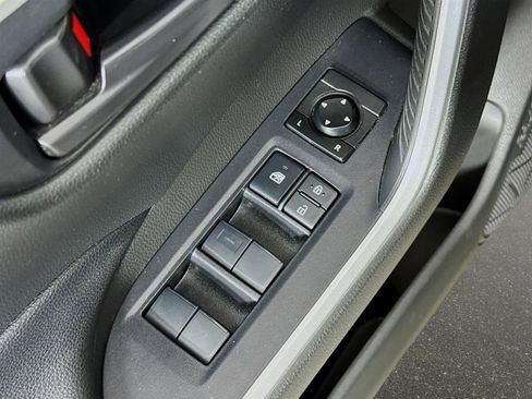 Used 2021 Toyota RAV4 SE w/ Weather & Moonroof Package AWD/4WD image 20