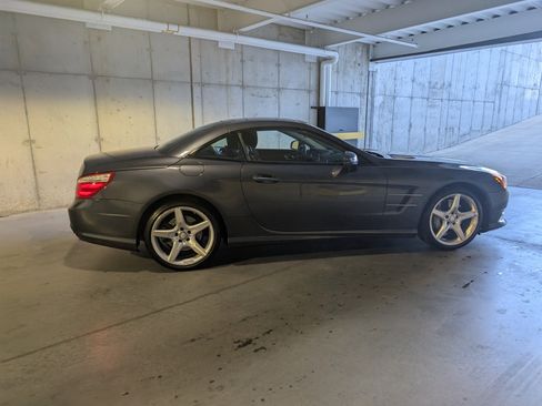 Used 2014 Mercedes-Benz SL 550 image 10