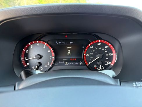 New 2026 Nissan Frontier PRO-4X w/ Tow Package AWD/4WD image 7