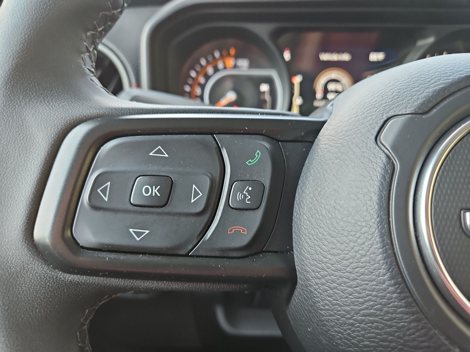 Used 2026 Jeep Gladiator Rubicon AWD/4WD image 25