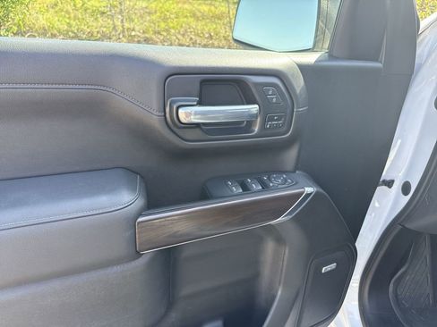 Certified 2022 GMC Sierra 1500 SLT w/ SLT Convenience Package image 29