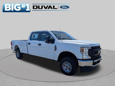Used 2022 Ford F350 XL w/ Power Equipment Group AWD/4WD image 2