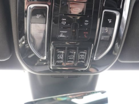 Used 2023 Maserati Grecale Modena image 32