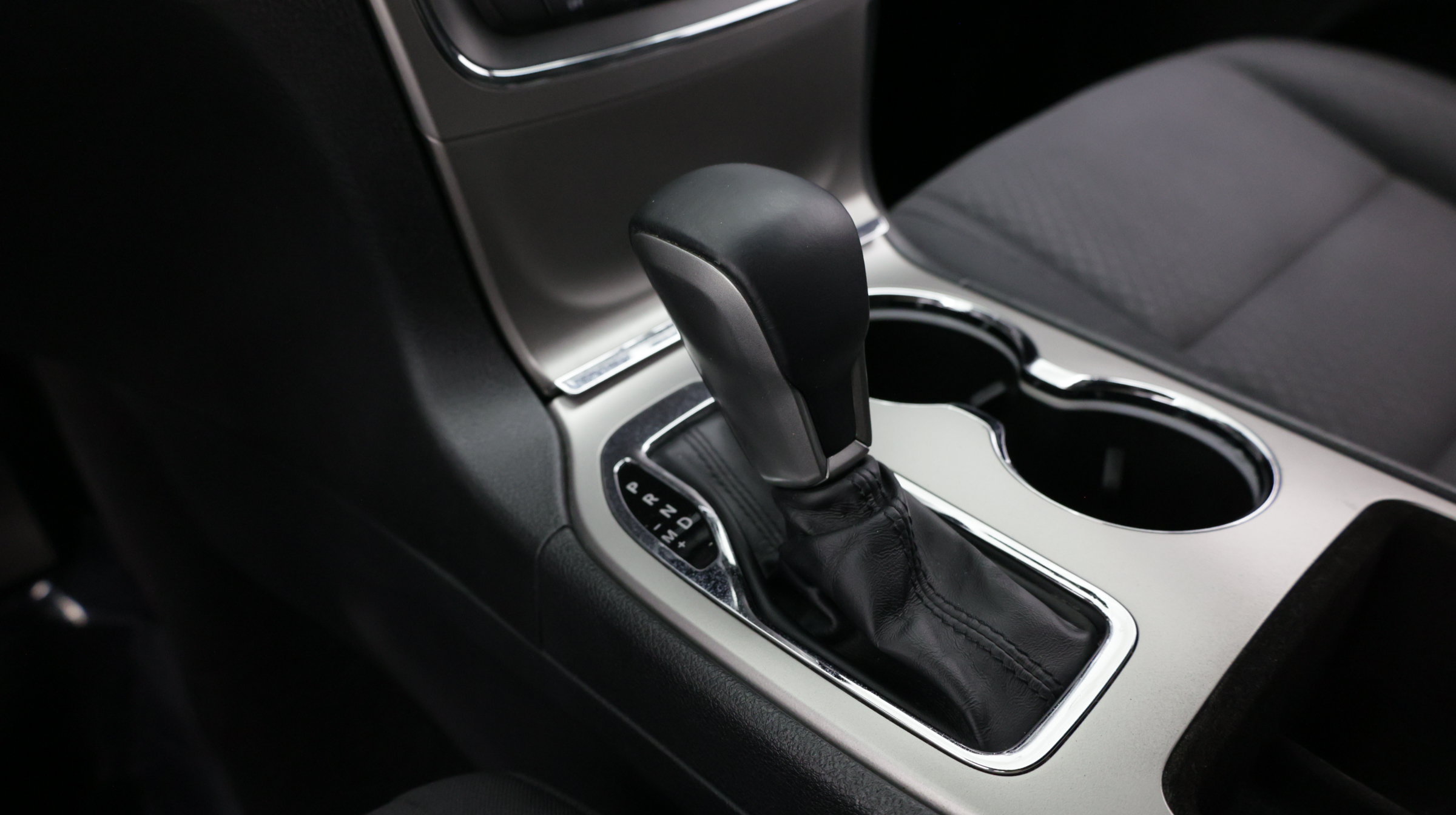 Used 2019 Jeep Grand Cherokee Laredo RWD image 22