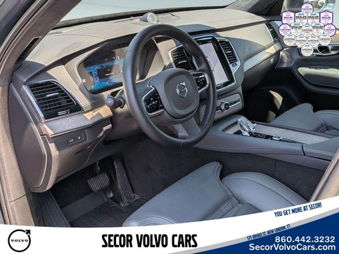 Used 2023 Volvo XC90 T8 Ultimate w/ Lounge Package AWD/4WD image 13
