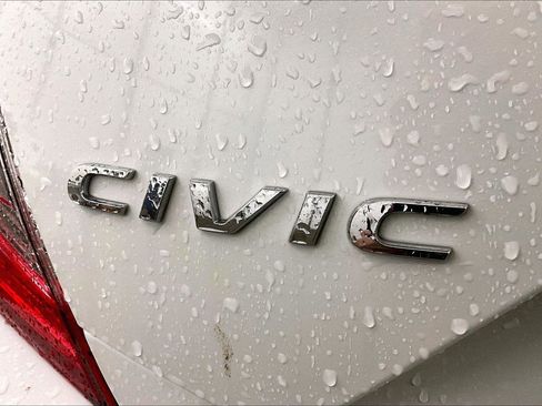 Used 2020 Honda Civic LX image 13