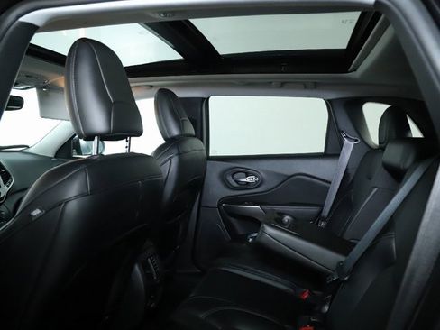 Used 2022 Jeep Cherokee Limited image 15