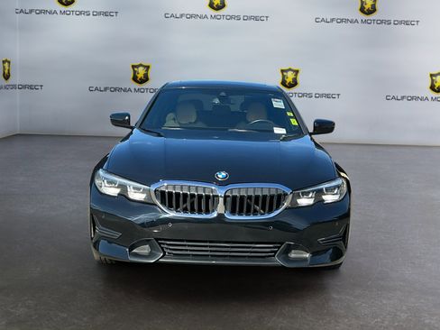Used 2019 BMW 330i Sedan w/ Driving Assistance Package image 2