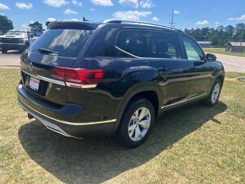 Used 2018 Volkswagen Atlas SEL FWD image 10