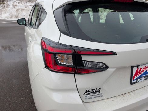 Used 2025 Subaru Impreza 2.0i image 17