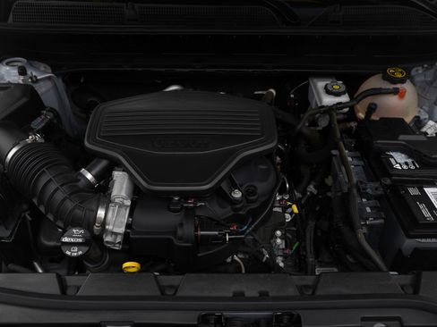 Used 2020 GMC Acadia AT4 w/ Driver Alert Package II image 26