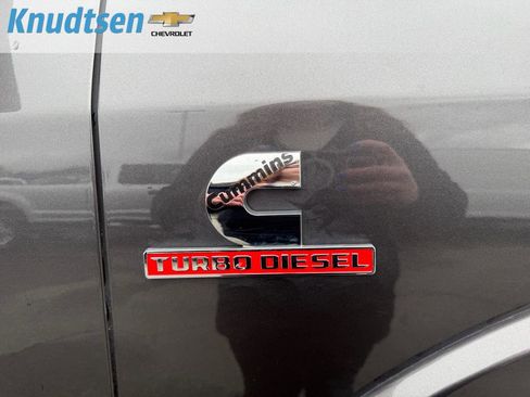 Used 2021 RAM 2500 Limited image 9