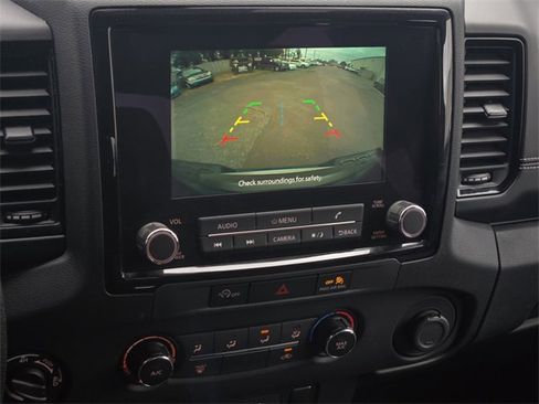 Used 2023 Nissan Frontier SV w/ Midnight Edition Package image 19