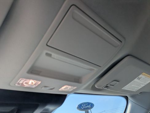 New 2026 Ford Maverick XL image 24