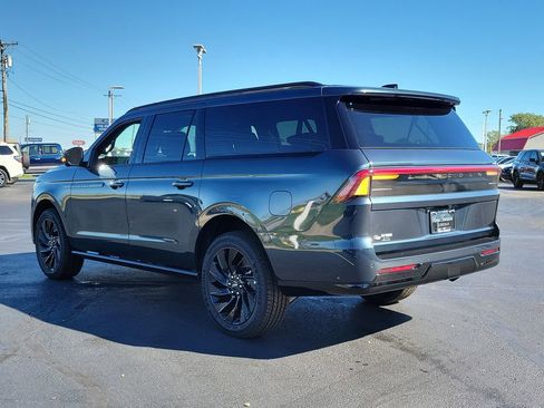New 2025 Lincoln Navigator L Reserve w/ Jet Appearance Package image 6