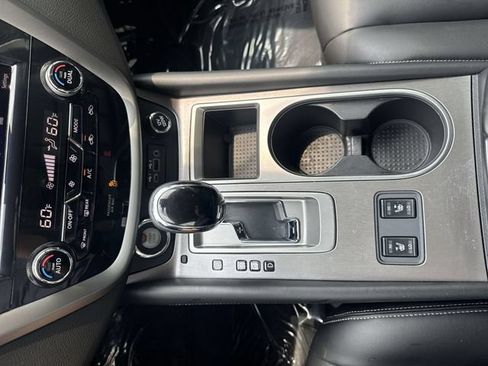 Used 2023 Nissan Murano SV w/ SV Midnight Edition Package FWD image 23