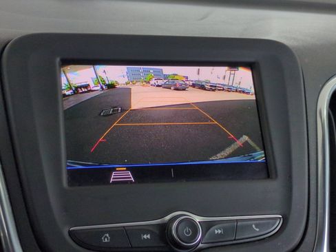Used 2020 Chevrolet Equinox LT AWD/4WD image 26