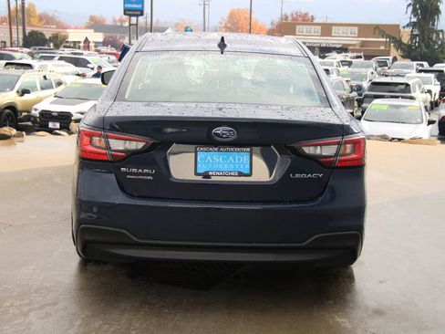 Used 2025 Subaru Legacy Limited image 9