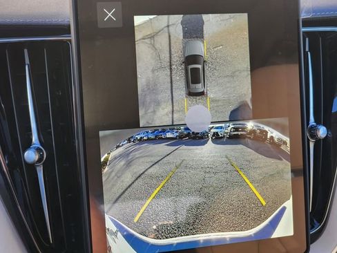 New 2026 Volvo XC60 T8 Ultra w/ Protection Package Premier image 22