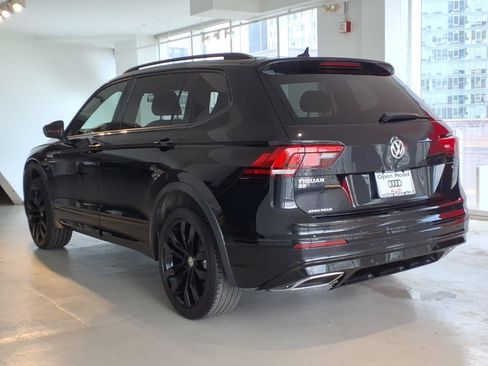 Used 2020 Volkswagen Tiguan SE R-Line AWD/4WD image 6