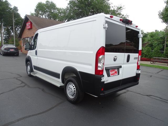 Used 2025 RAM ProMaster 2500 w/ U-Haul Equipment Group FWD image 5
