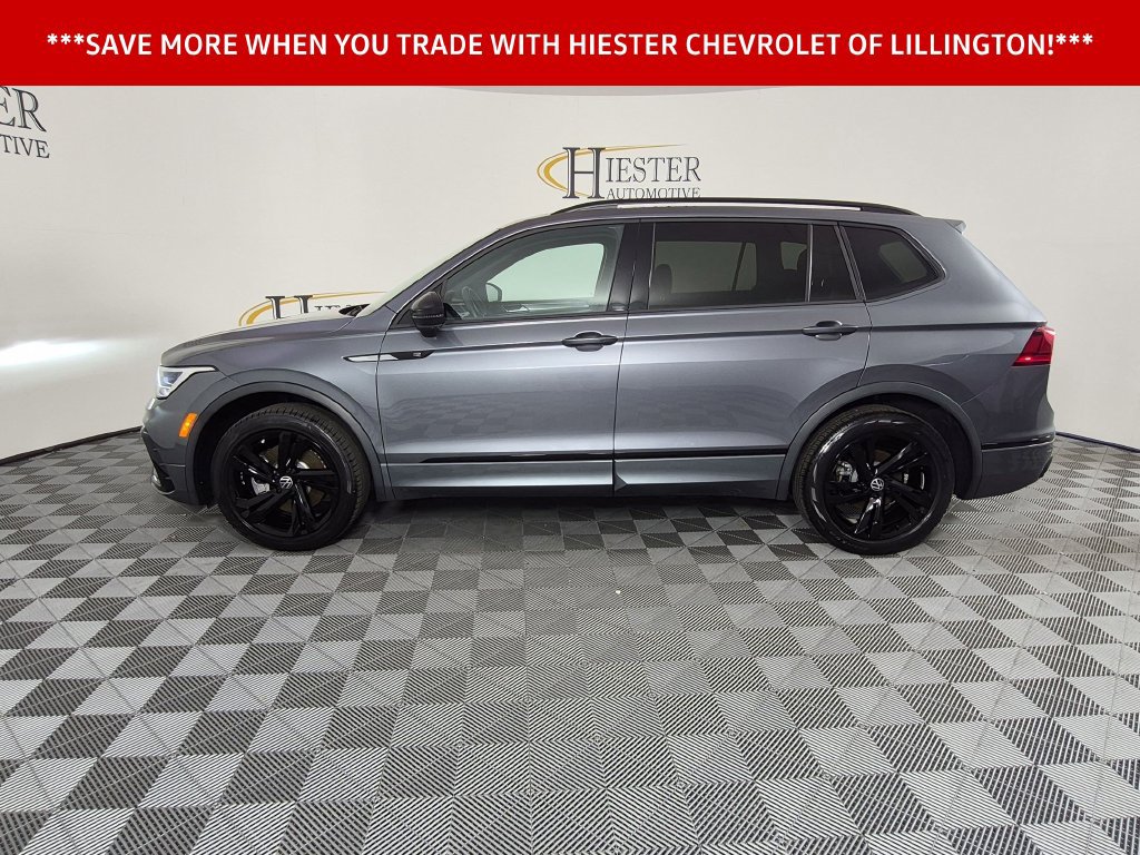 Used 2023 Volkswagen Tiguan SE R-Line FWD image 7