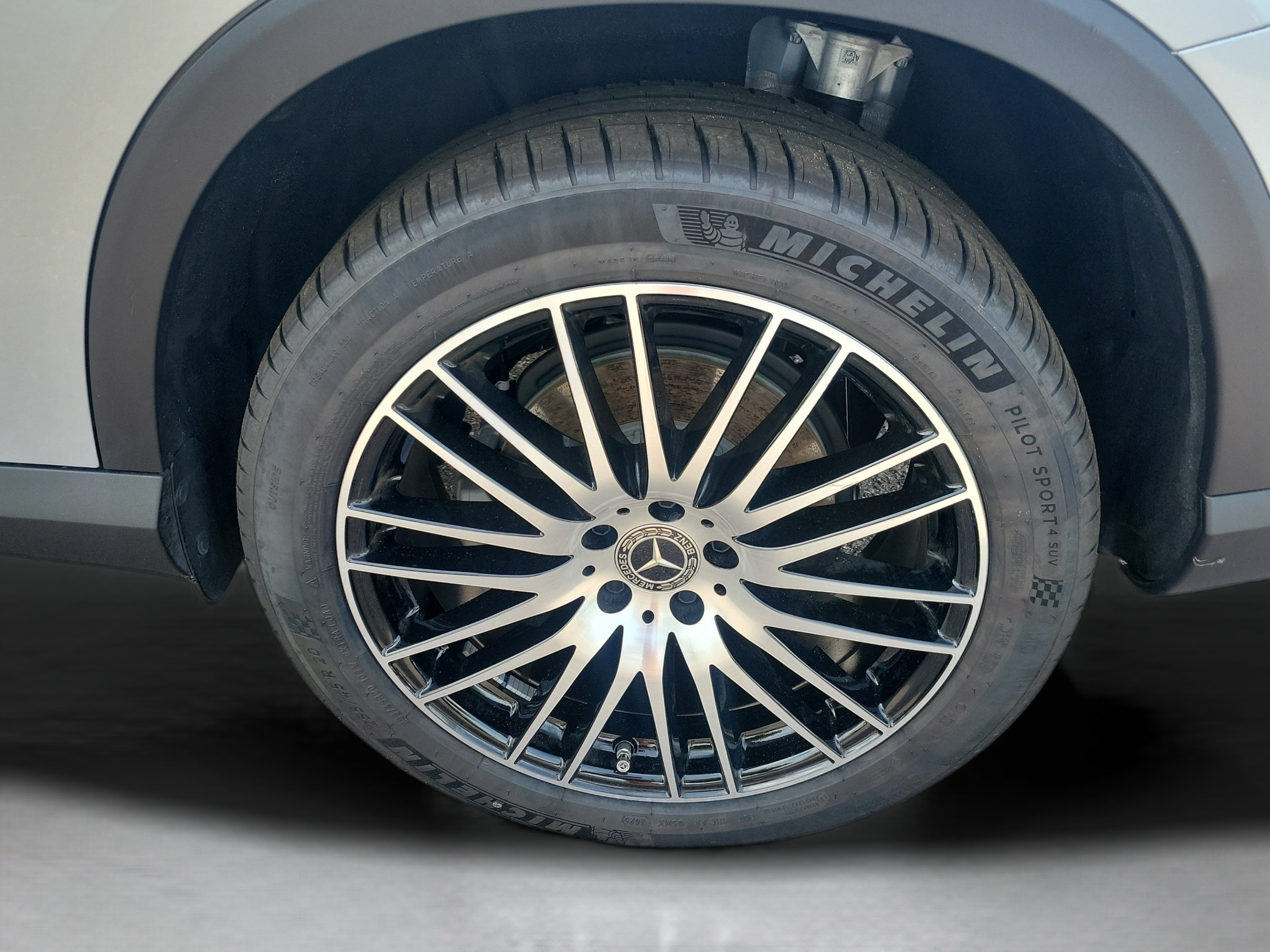 Certified 2026 Mercedes-Benz GLC 300 image 29