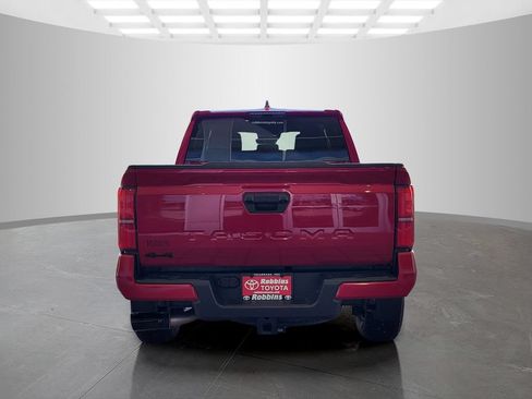 Used 2024 Toyota Tacoma TRD Off-Road AWD/4WD image 6