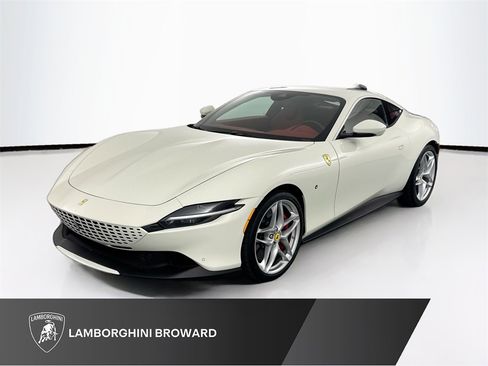 Used 2023 Ferrari Roma image 1