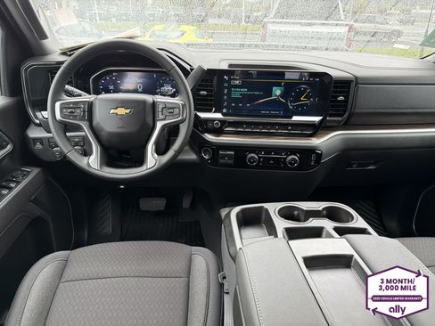 Used 2026 Chevrolet Silverado 2500 LT AWD/4WD image 12