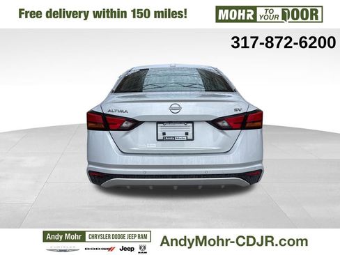 Used 2024 Nissan Altima 2.5 SV image 6