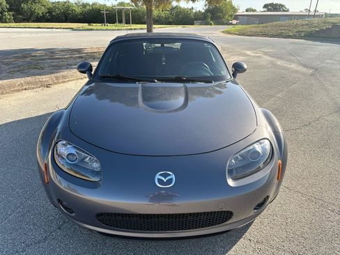 Used 2007 MAZDA MX-5 Miata Sport RWD image 8