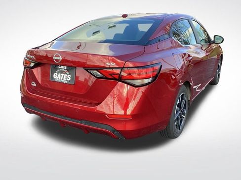 Used 2024 Nissan Sentra SV FWD image 8