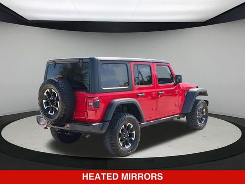 Used 2025 Jeep Wrangler Unlimited Rubicon AWD/4WD image 6