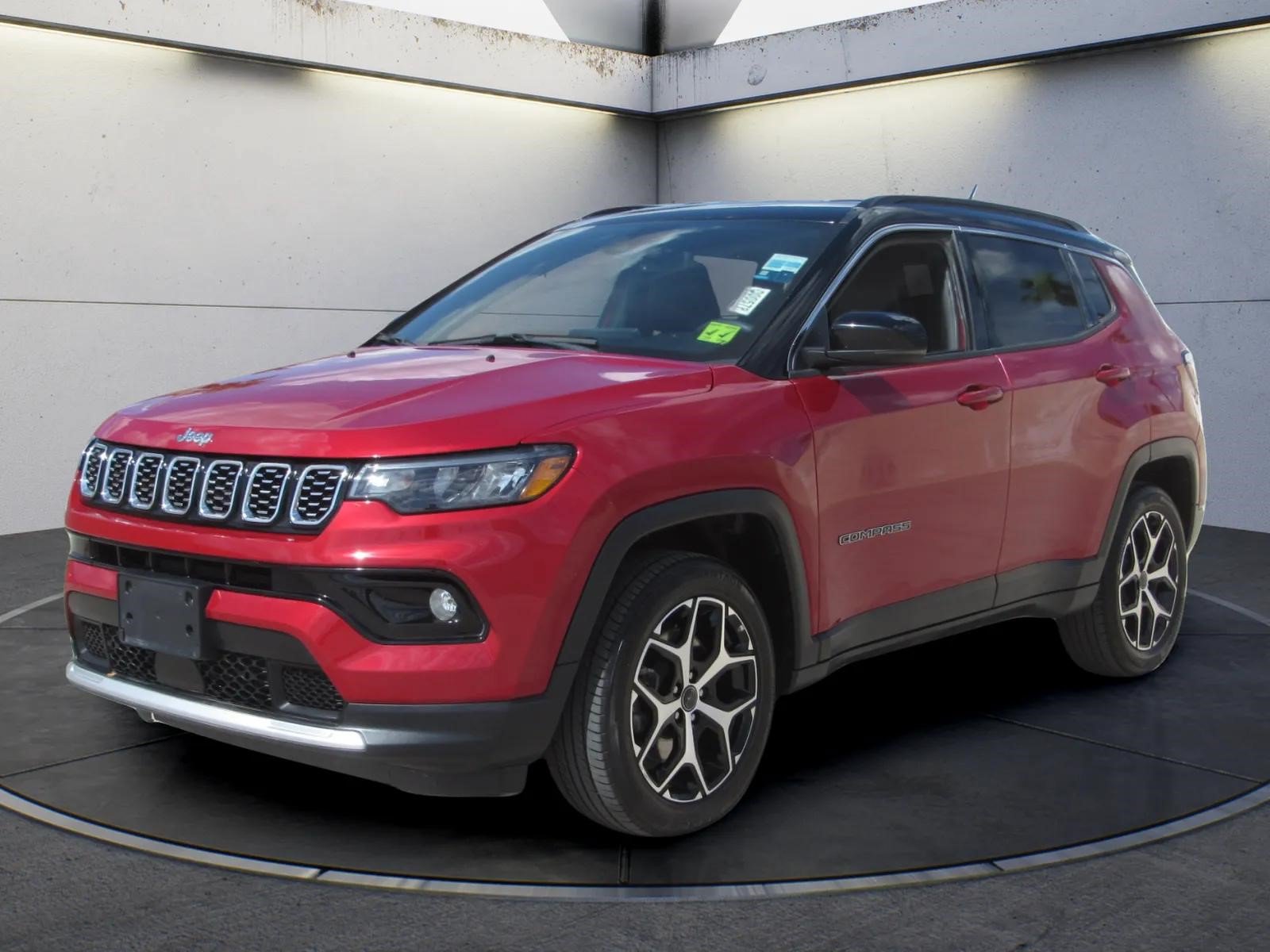 Used 2025 Jeep Compass Limited AWD/4WD image 1