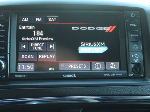 Used 2016 Dodge Grand Caravan SXT image 49