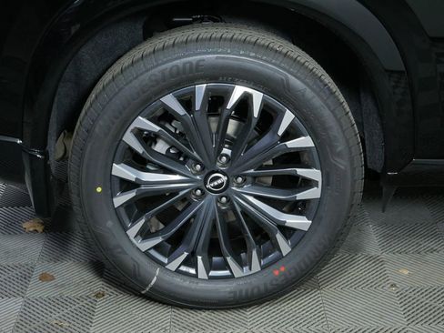 New 2026 Nissan Rogue Platinum image 11