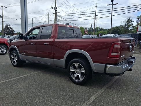 Used 2019 RAM 1500 Laramie AWD/4WD image 6
