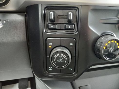 New 2026 Ford F350 XLT w/ Tremor Off-Road Package AWD/4WD image 15