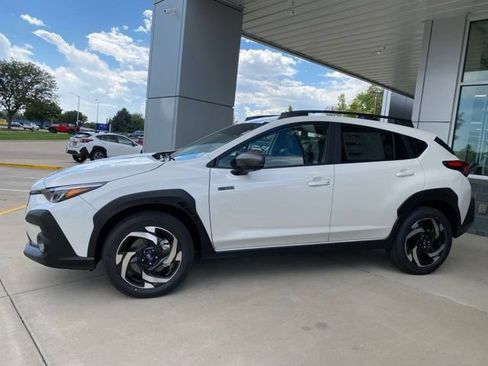 New 2026 Subaru Crosstrek 2.5i Limited AWD/4WD image 3