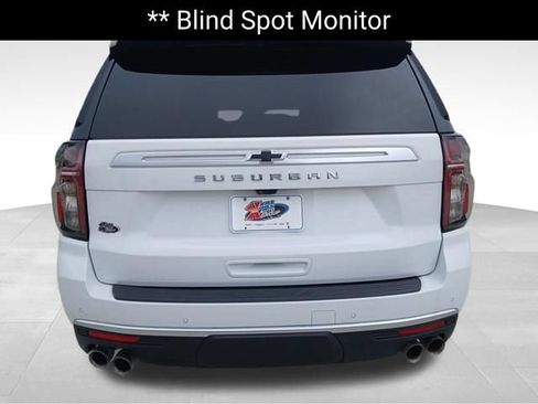 Used 2024 Chevrolet Suburban High Country w/ Max Trailering Package AWD/4WD image 4
